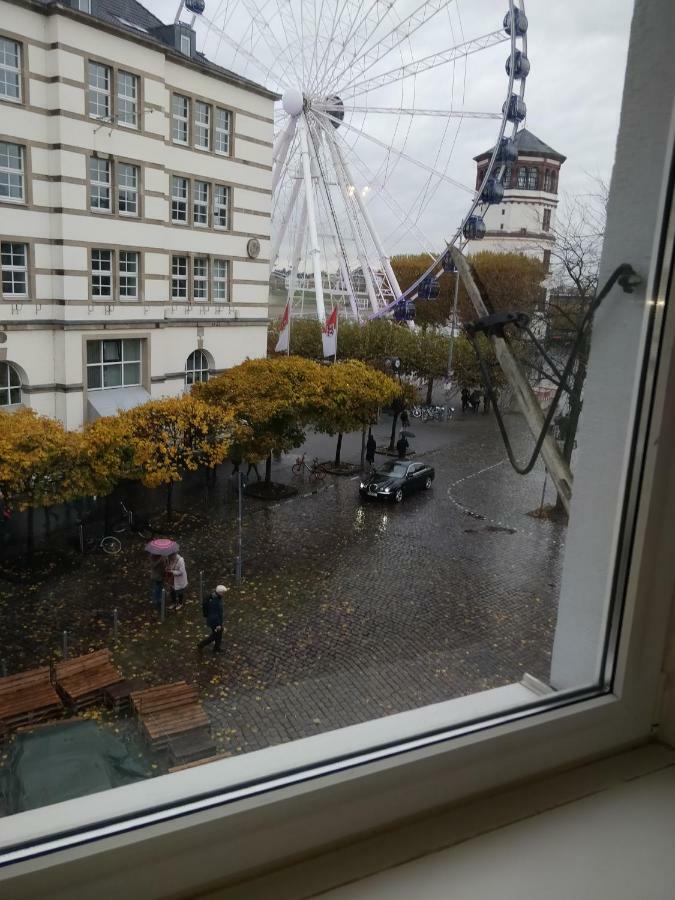 Avi City Burgplatz Apartments Düsseldorf Eksteriør bilde
